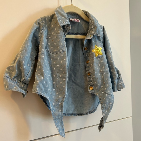 Star Patterned Button Shirt- 24Months - Picture 7 of 11